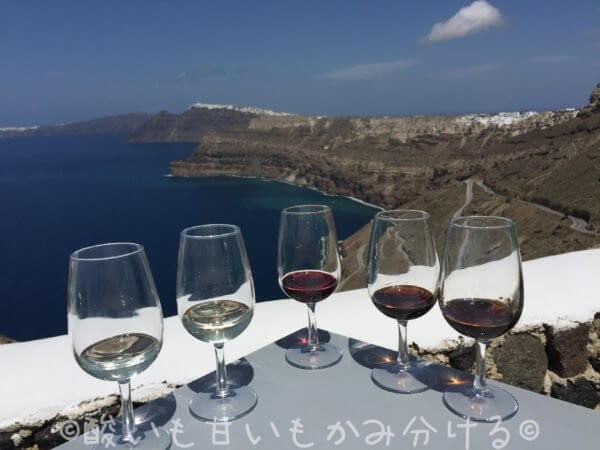 Venetsanos Wineryで絶景を望みながらのワインテイスティング