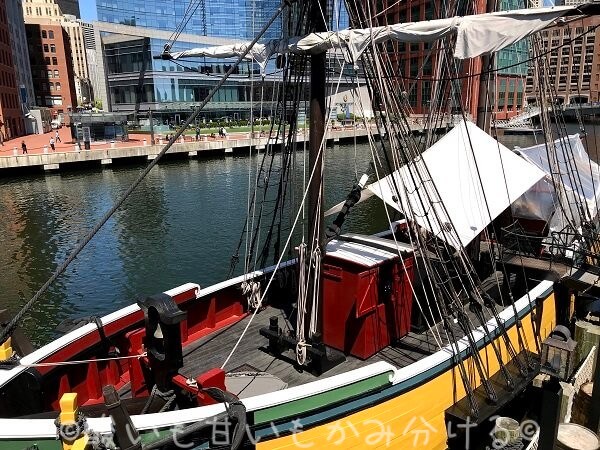ボストン茶会事件の船「ビーバー号」