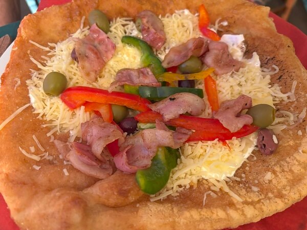 ランゴーシュ（Lángos）