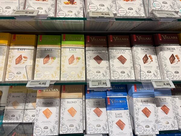 ヴィラール（Villars）の板チョコ