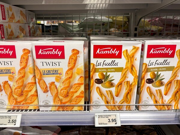 カンブリー (Kambly)のチーズやオリーブ味