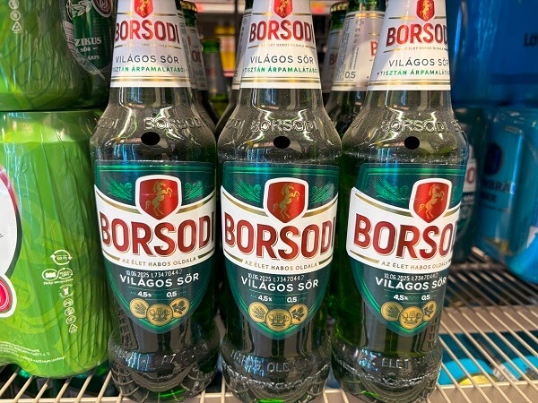 ボルソディ(Borsodi)のヴィラーゴシュ(Világos)