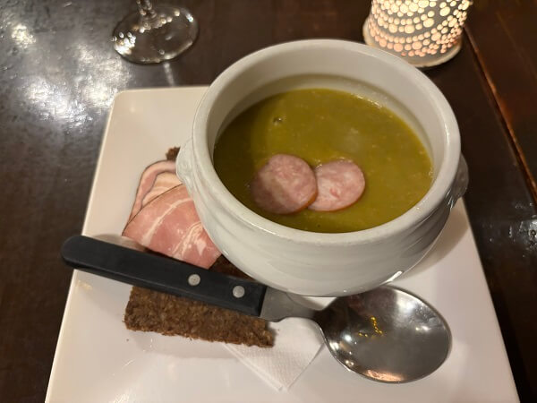 エルテンスープ（Erwtensoep）/スナート（Snert）